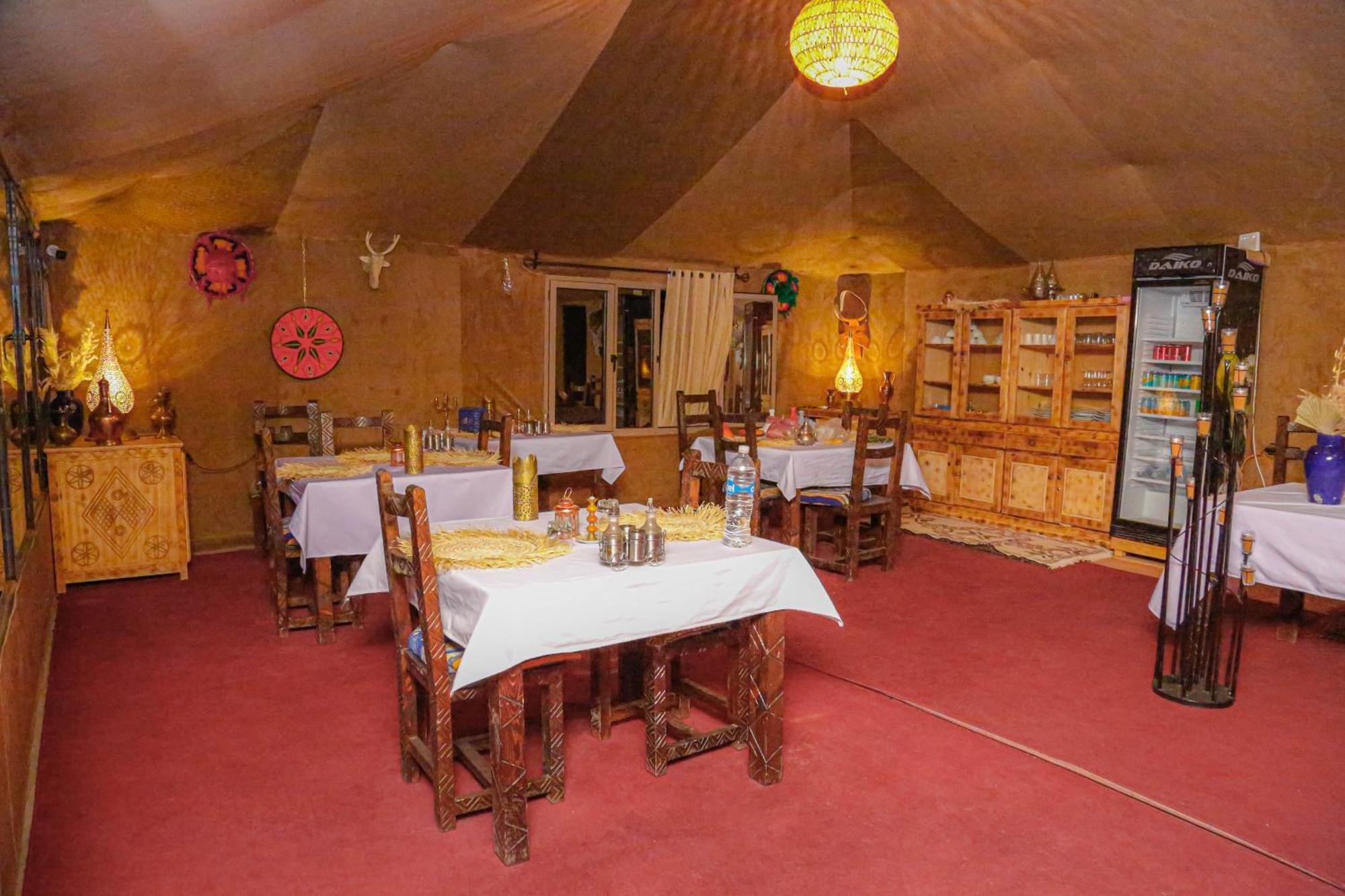 Nizar Luxury Tent Merzouga Exteriör bild